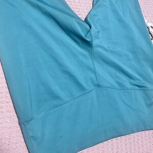 Nike Turquoise Leggings XL- never worn